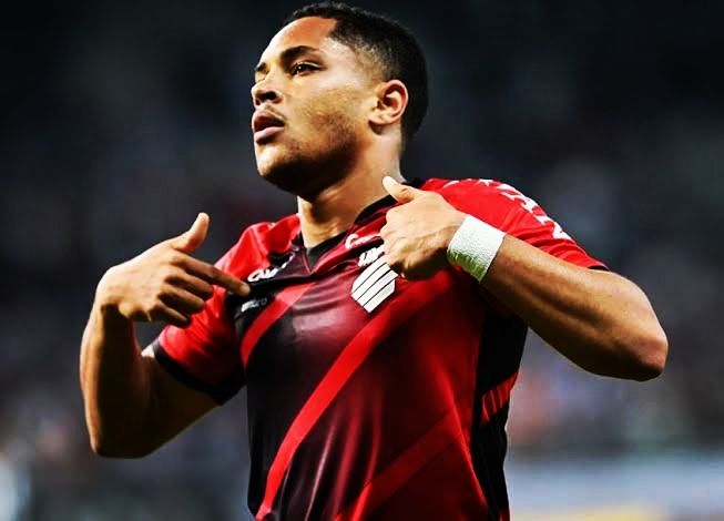 ข่าวVitor Roque
